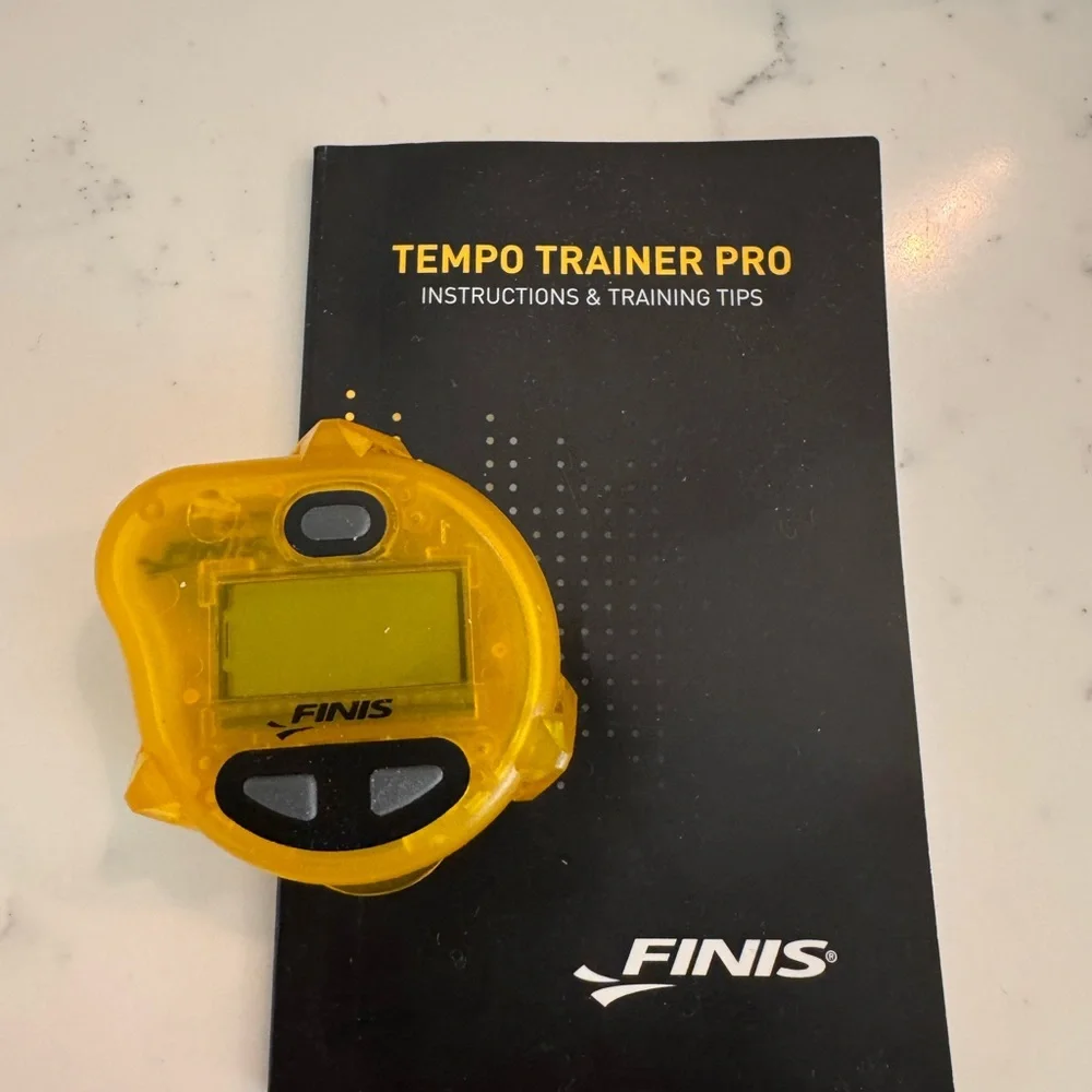 Finis Yellow Tempo Trainer Pro Swim Metronome - Picture 7 of 8